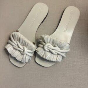 TORY BURCH WHITE ROPE SLIDE RAFFIA SANDAL, SIZE 9.5